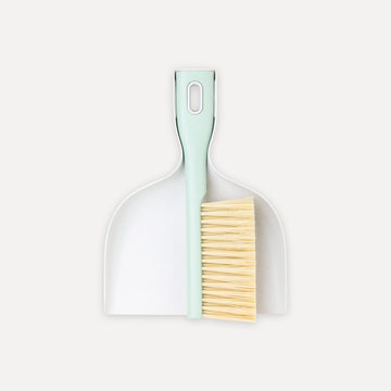 Escova e pá de mão sustentável