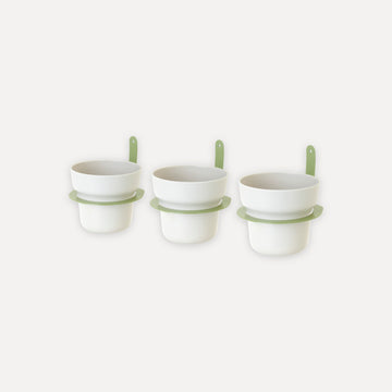 Set of 3 pots with wall ring