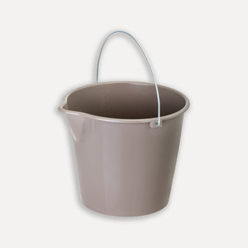 Round bucket with handle