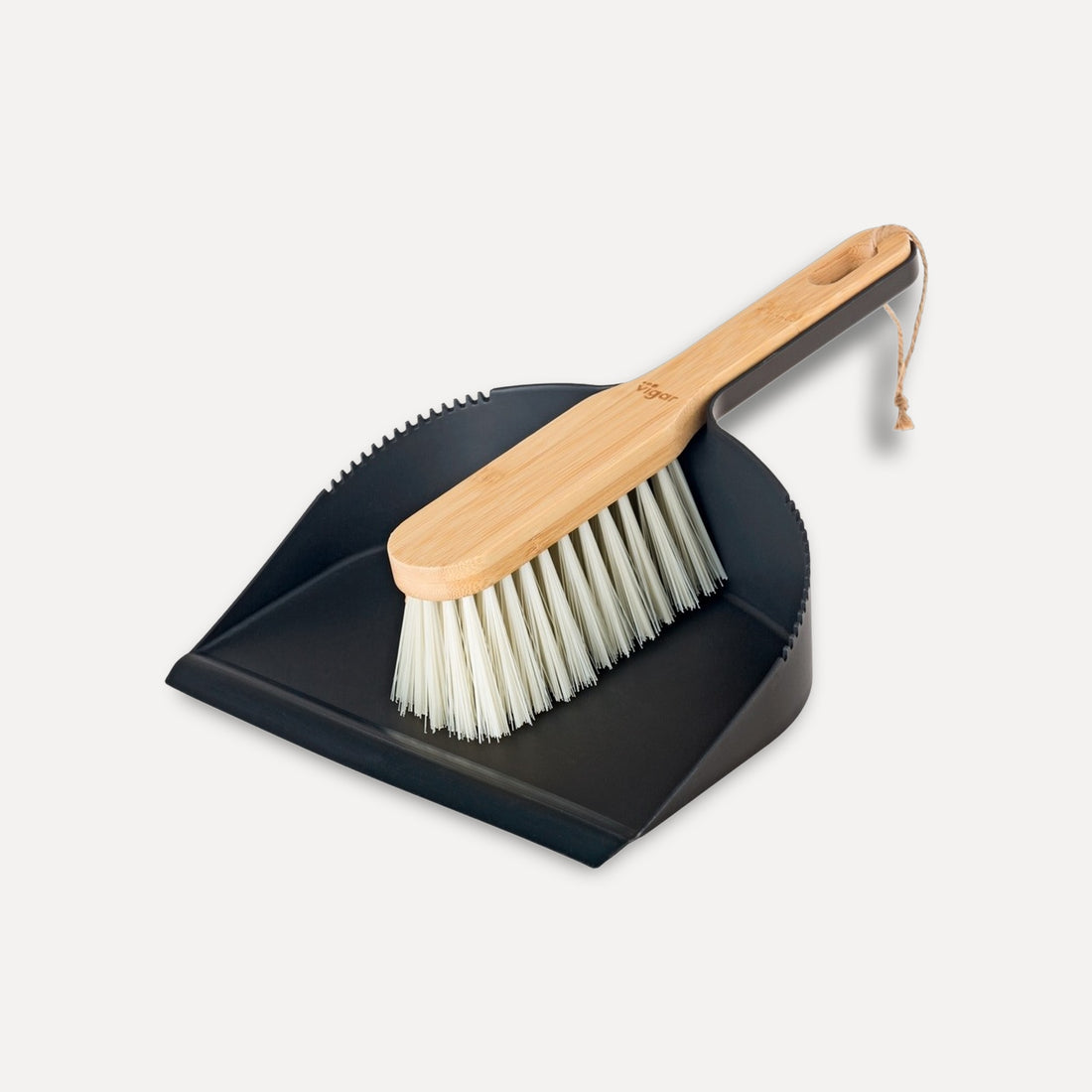 Hand broom and dustpan