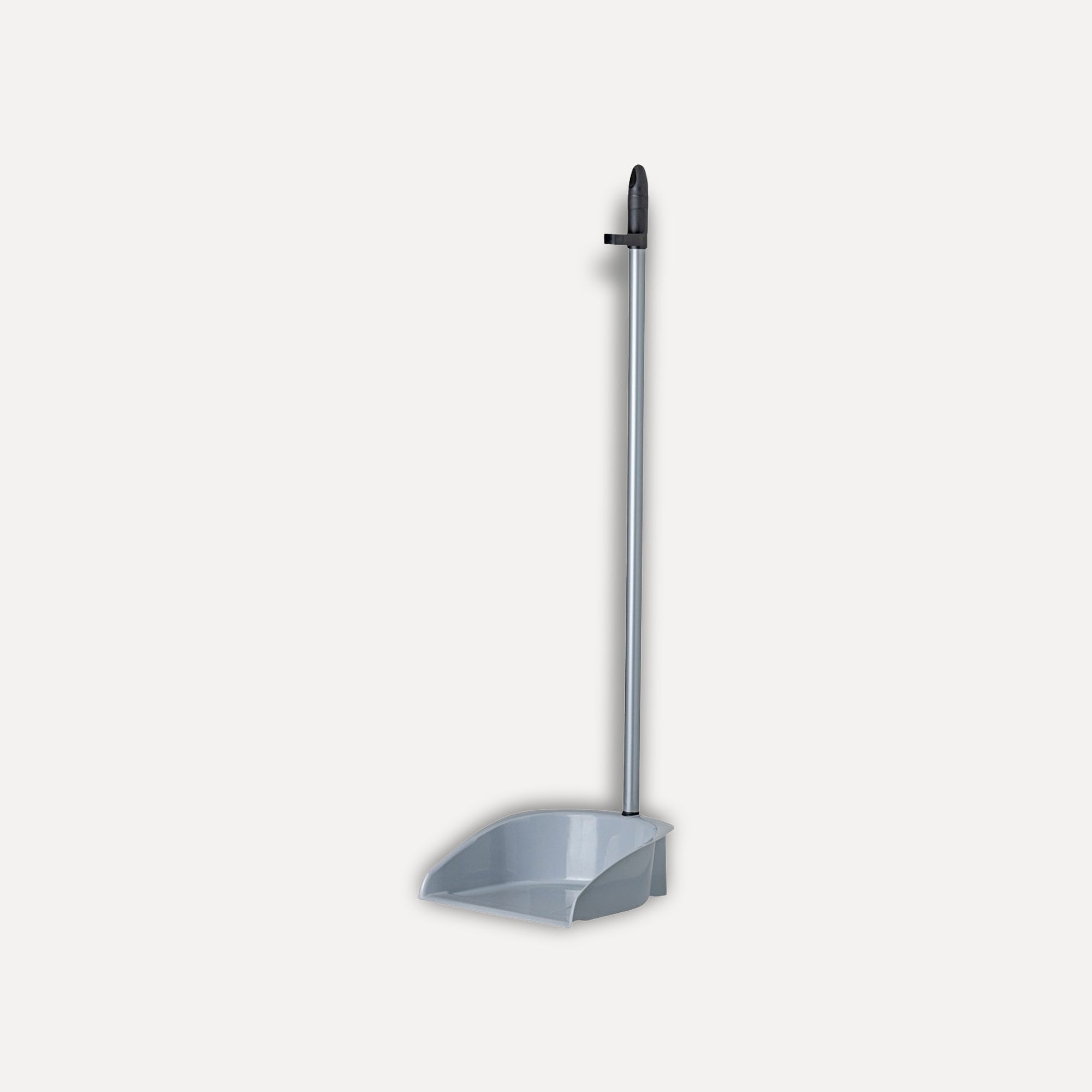 Anti-tip dustpan with handle