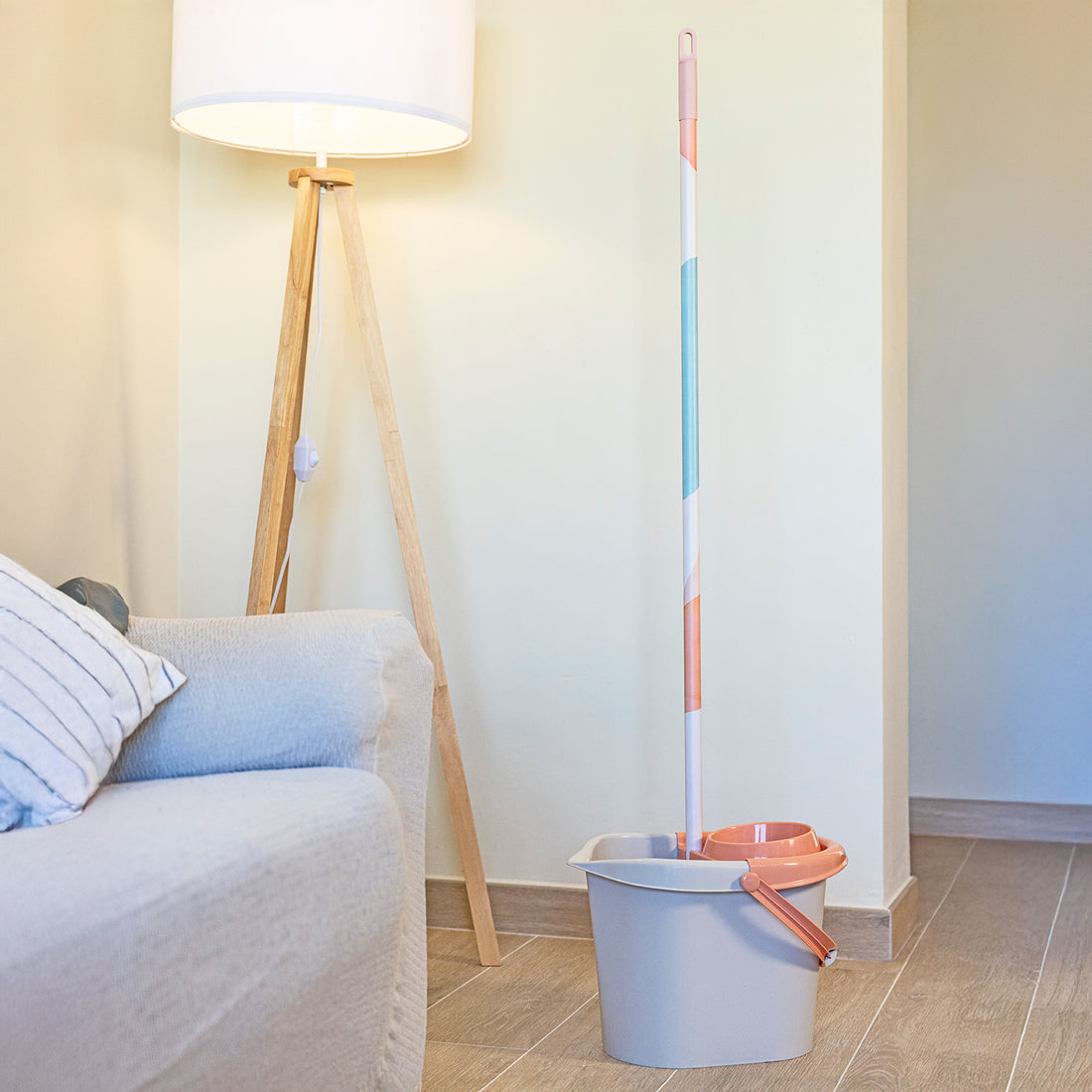 Natural cotton mop set and bucket