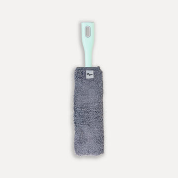 Short microfiber duster