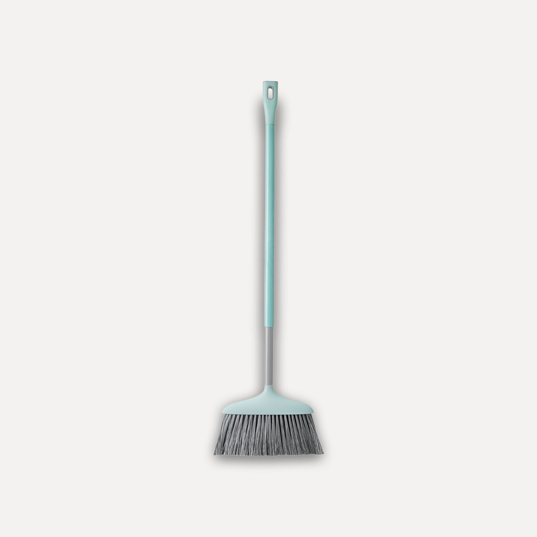 Broom with extendable handle