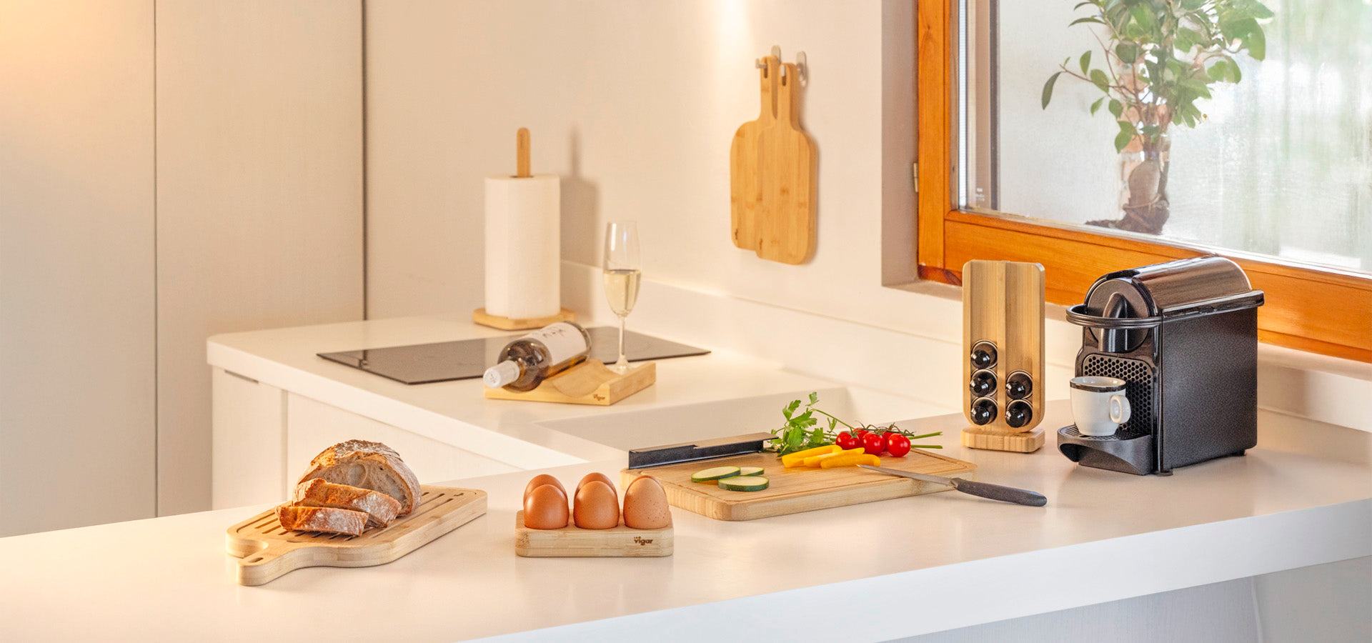 slider image slider_item_TkEprT