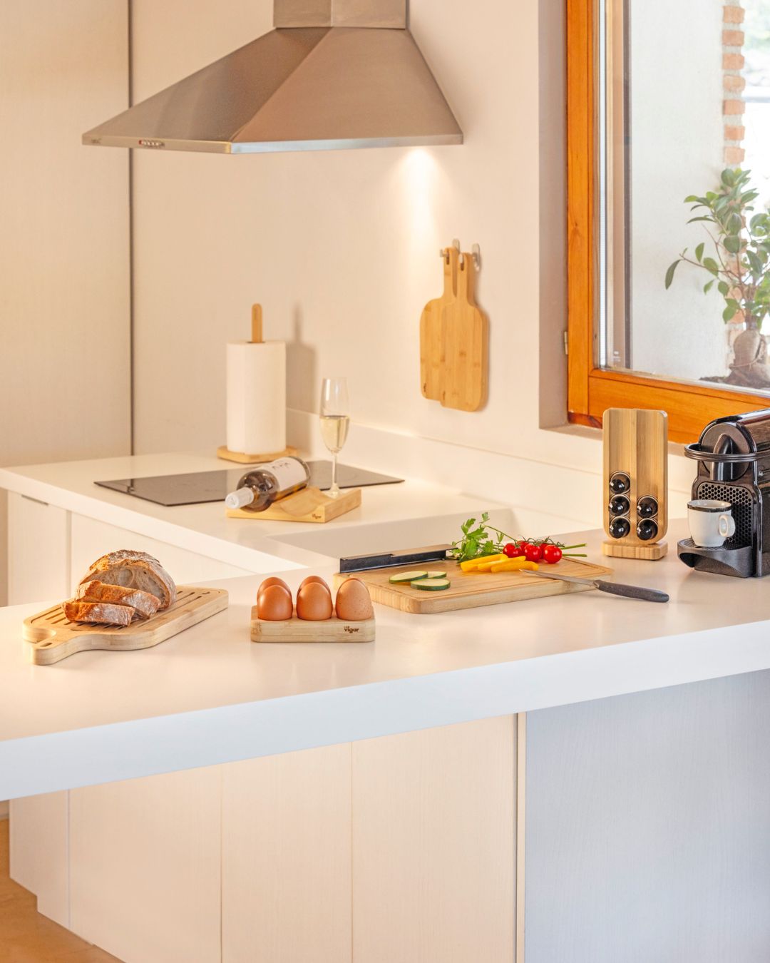 slider image slider_item_TkEprT